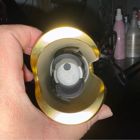 Chi x Barbie Curler and Heat Protectant - Picture 4 of 6